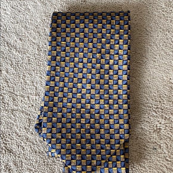 Ermenegildo Zegna blue and gold tie. - Picture 1 of 4